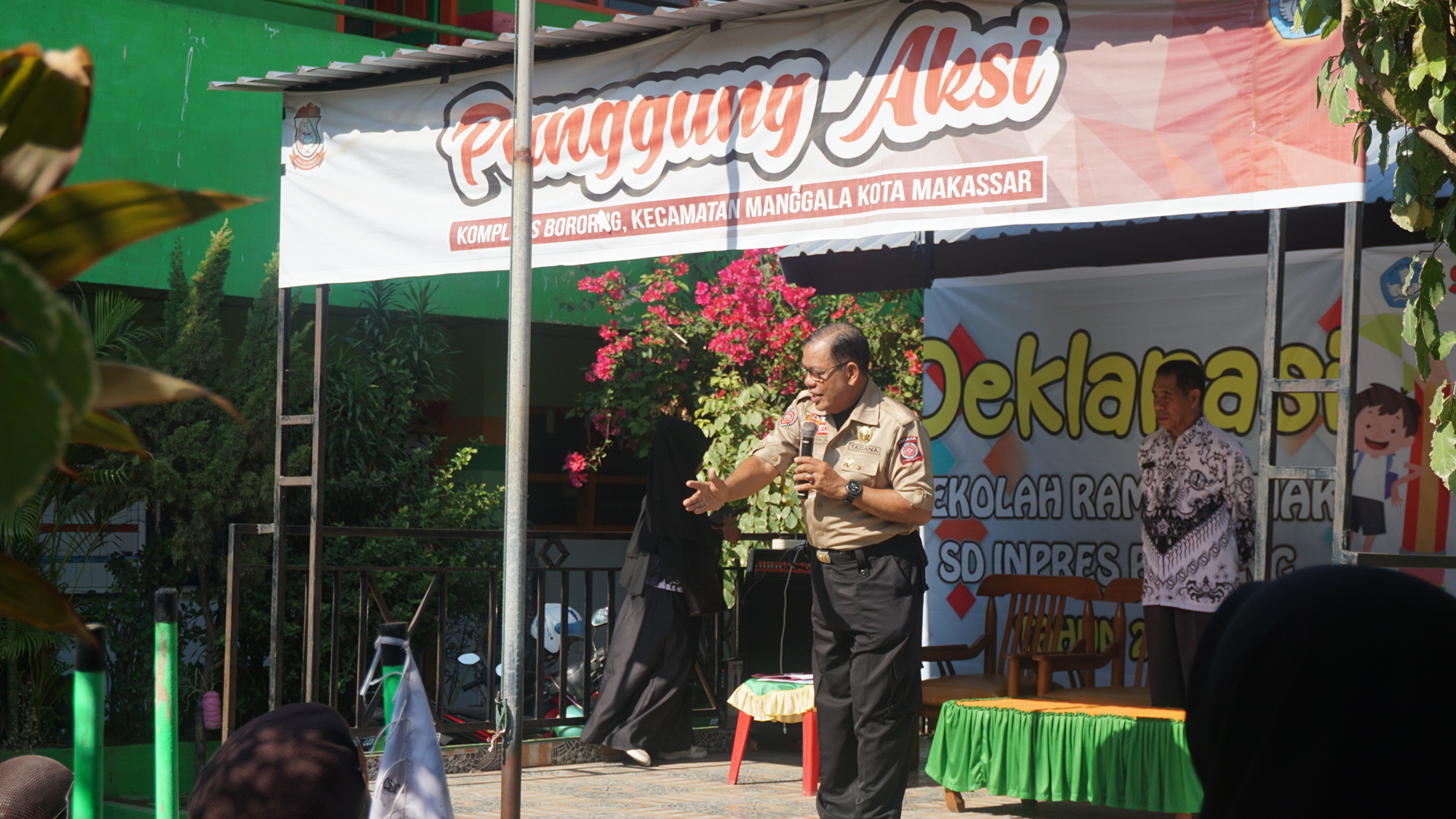 Tagana Masuk Sekolah SD Kompleks Borong