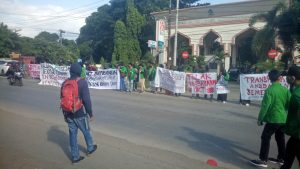 Aksi Lembaga Kemahasiswaan Tuntut Penurunan Biaya UKT