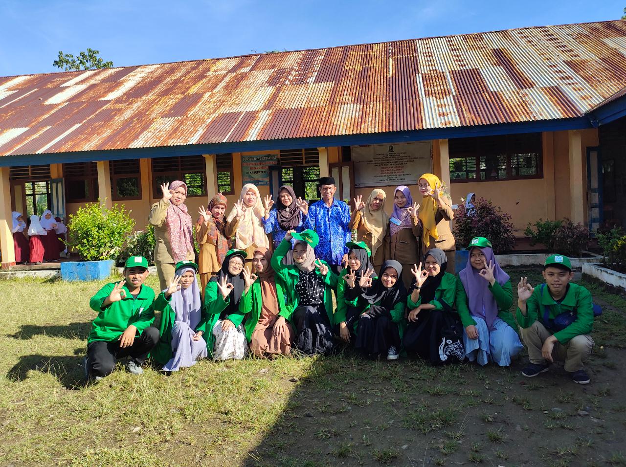 Penyambutan Mahasiswa KKN Angkatan 69 UIN Alauddin Makassar di SD Negeri 166 Taruncue