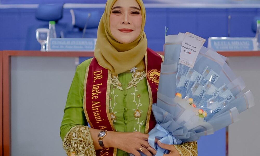 Dr Nieke Alriani