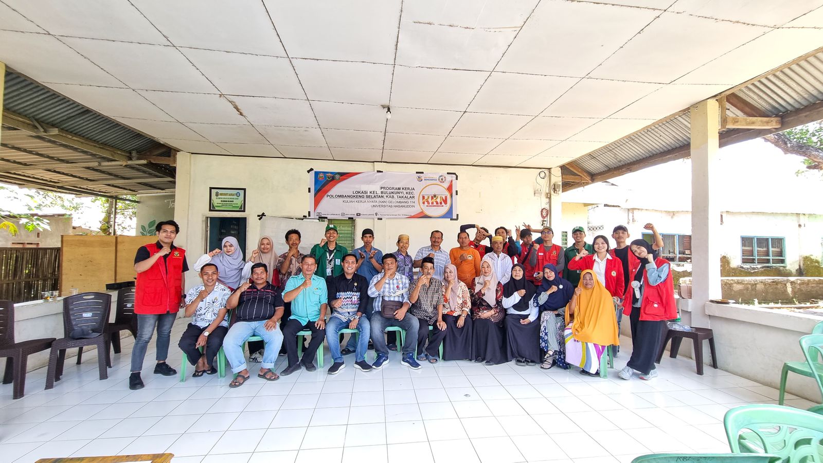 Mahasiswa KKN Unhas Gelar Pelatihan Daur Ulang Minyak Jelantah di Bulukunyi